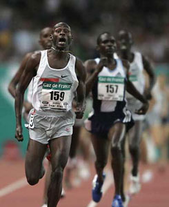 Abraham Chebeii winner of the Paris 5000m 2004