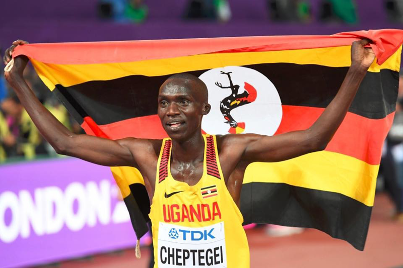 Joshua Cheptegei breaks World 10km Record