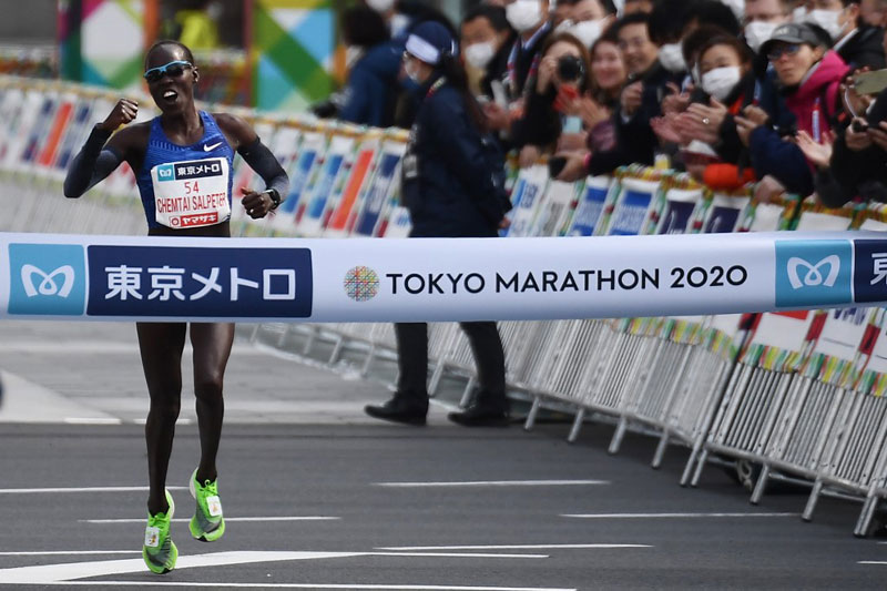 Salpeter new Tokyo Marathon course record