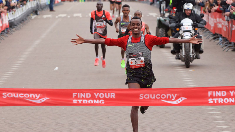 Wolde wins Egmond Half Marathon