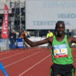 Chebet wins Amsterdam