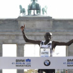 Dennis Kimetto Smashes Record in Berlin