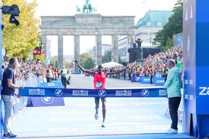 Sabastian Sawe runs world lead in Berlin