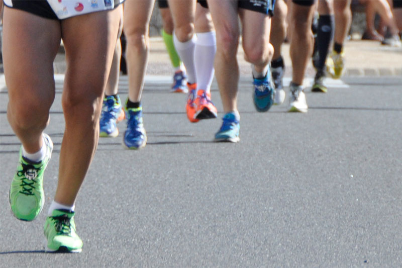 Millaiset yritykset sponsoroivat maratoneja?