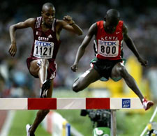 Shaheen Kemboi clear barrier - World Championships Paris 2003 SteepleChase